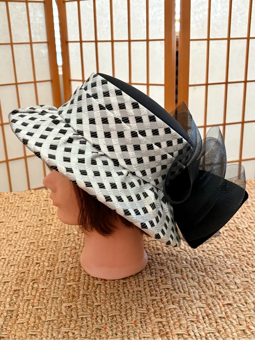 Vintage Caramia Formal Dress Hat Black & White Tulle Bow
